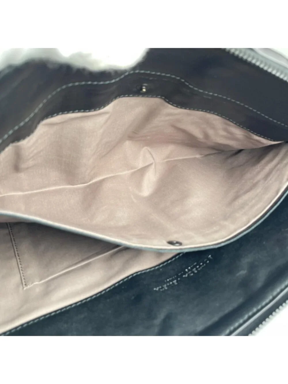 Bottega Veneta Intrecciato Clutch Leather Black